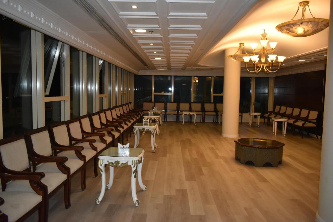 Rooz Park Hotel Al Khobar Esterno foto