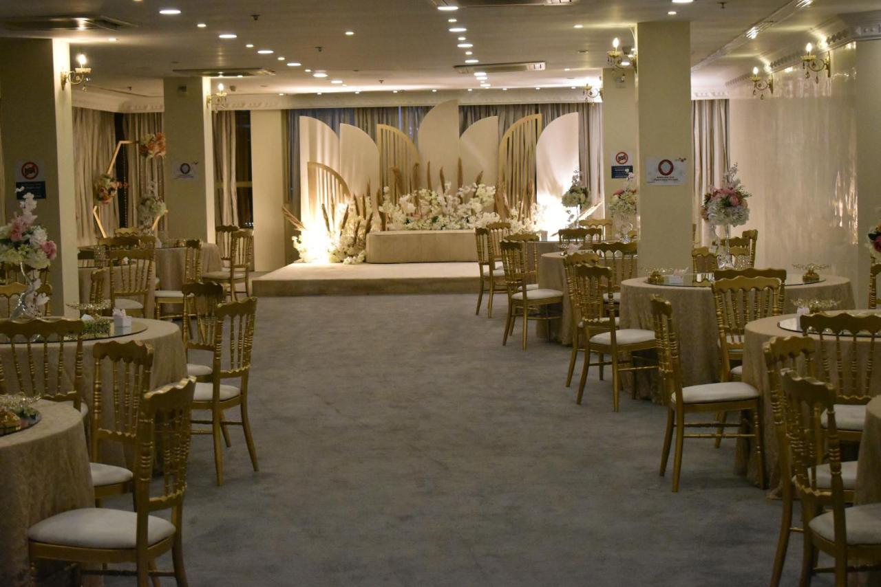Rooz Park Hotel Al Khobar Esterno foto