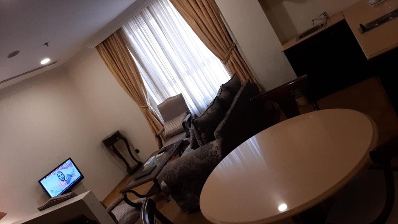 Rooz Park Hotel Al Khobar Esterno foto