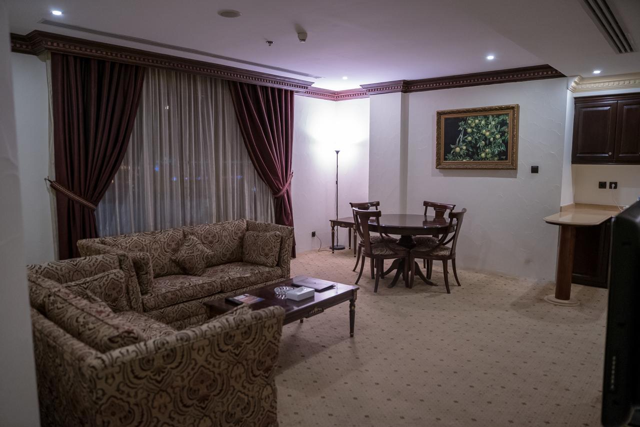 Rooz Park Hotel Al Khobar Esterno foto
