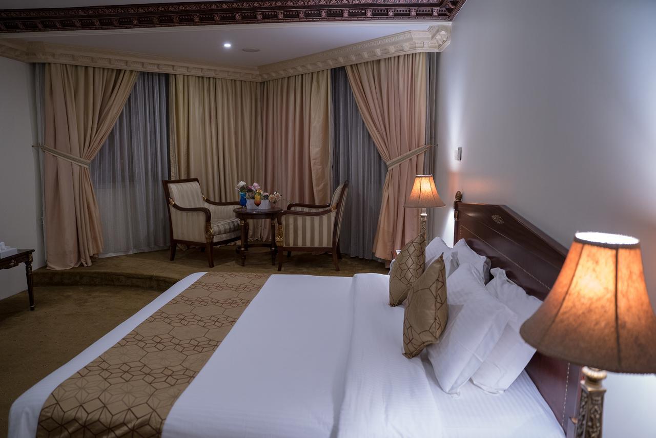 Rooz Park Hotel Al Khobar Esterno foto